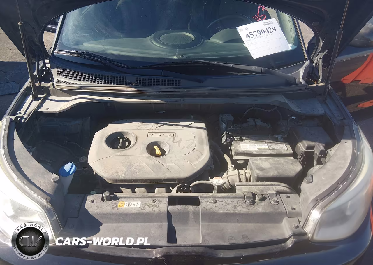 2016 Kia Soul + VIN:KNDJP3A53G7363616 - 10