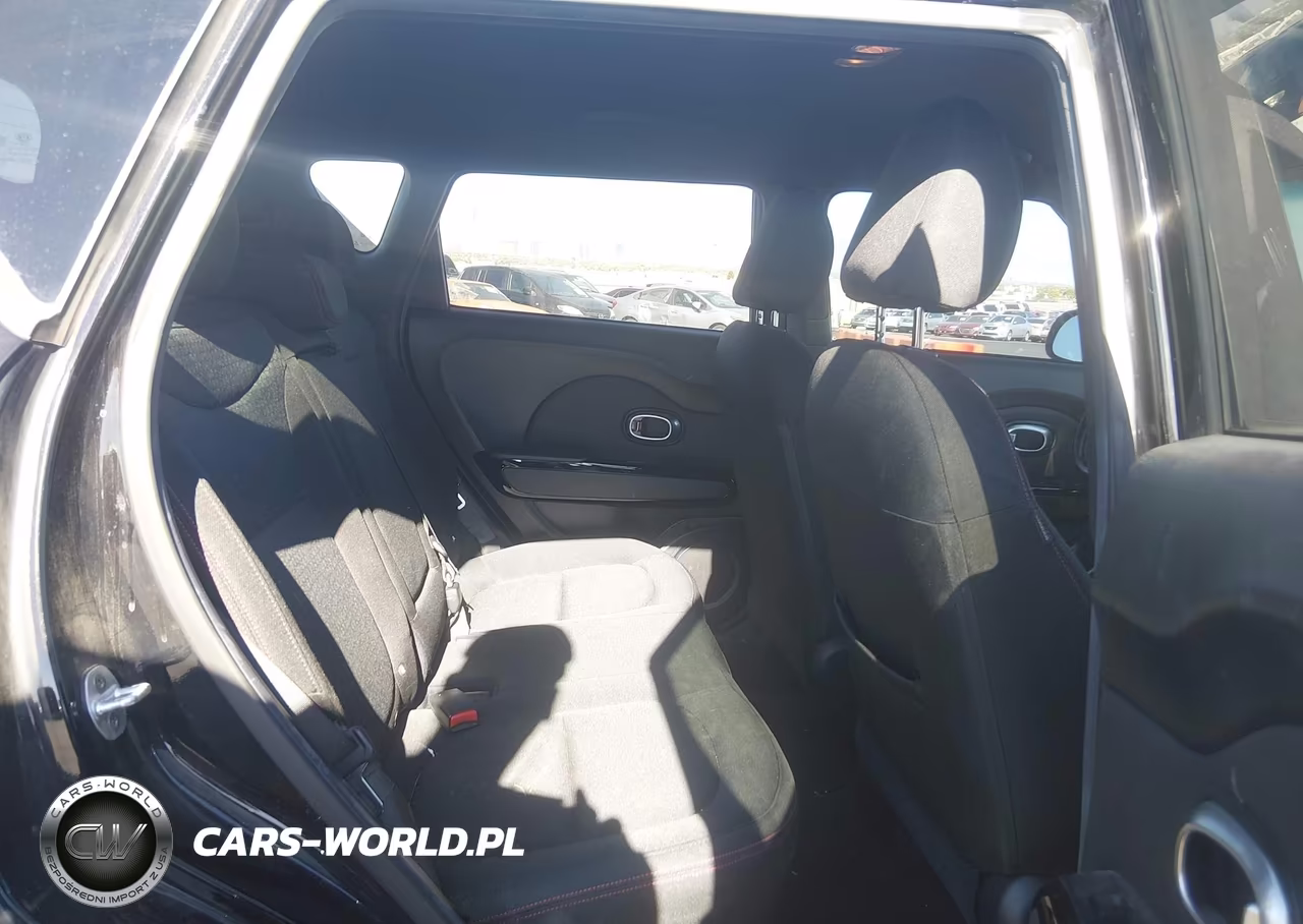 2016 Kia Soul + VIN:KNDJP3A53G7363616 - 8