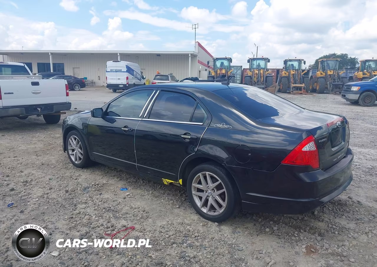 2012 Ford Fusion Se VIN:3FAHP0HA0CR411324 - 3