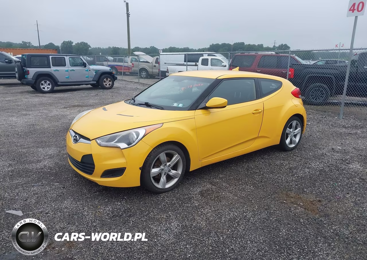 2014 Hyundai Veloster Base W-Black VIN:KMHTC6AD8EU183510 - 2