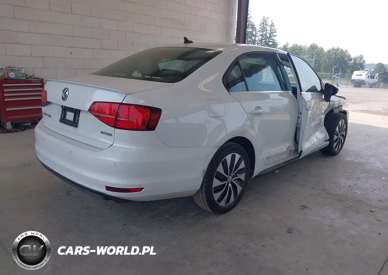 2015 Volkswagen Jetta Hybrid Sel Premium VIN:3VW637AJXFM307454 - 4