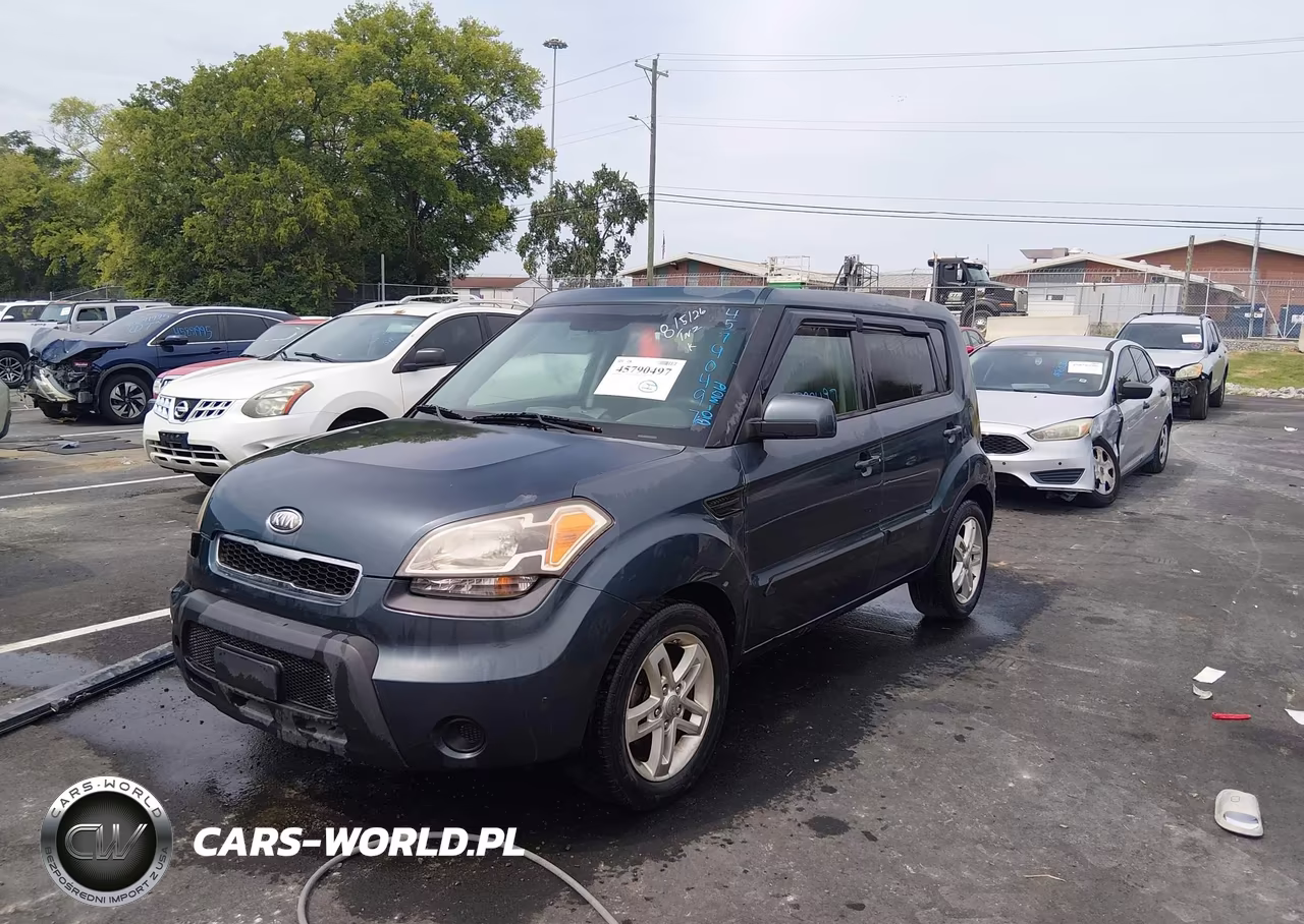 2011 Kia Soul + VIN:KNDJT2A29B7320273 - 6