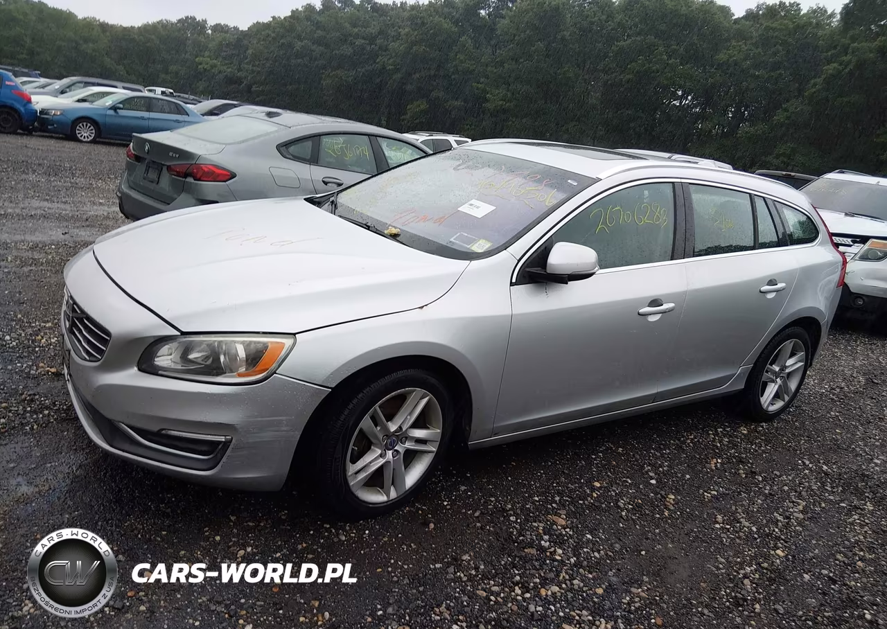 2015 Volvo V60 T5 Premier VIN:YV1612SB8F1186658 - 14