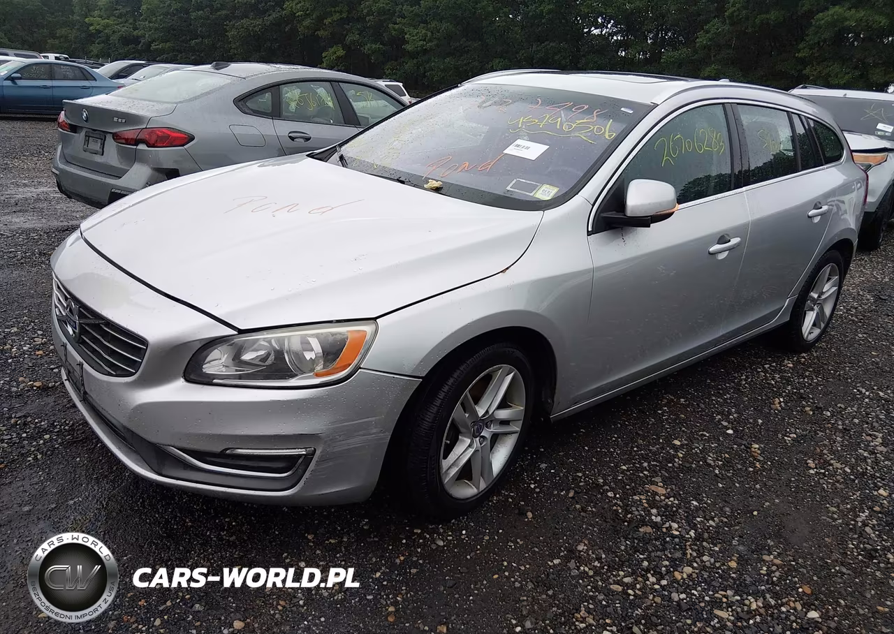 2015 Volvo V60 T5 Premier VIN:YV1612SB8F1186658 - 2