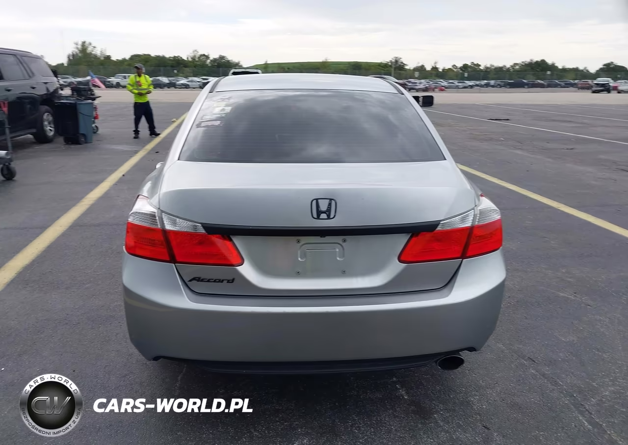 2015 Honda Accord Lx VIN:1HGCR2F32FA053562 - 17