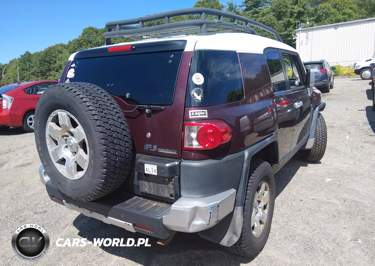 2007 Toyota Fj Cruiser VIN:JTEBU11FX70086820 - 4