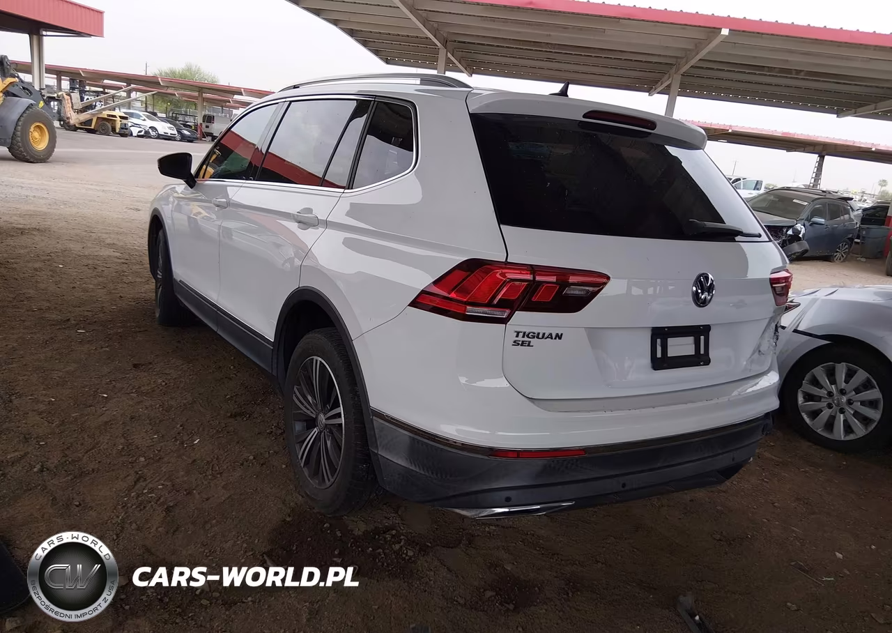2019 Volkswagen Tiguan 2.0T Se-2.0T Sel-2.0T Sel R-Line-2.0T Sel R-Line Black VIN:3VV3B7AX0KM013263 - 3