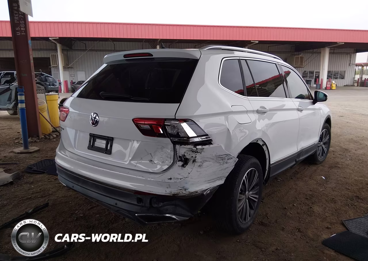 2019 Volkswagen Tiguan 2.0T Se-2.0T Sel-2.0T Sel R-Line-2.0T Sel R-Line Black VIN:3VV3B7AX0KM013263 - 4
