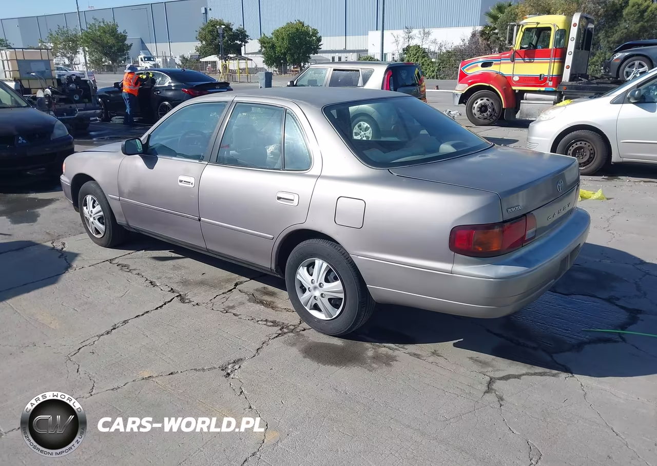 1996 Toyota Camry Dx-Le-Xle VIN:4T1BG12K4TU786645 - 3