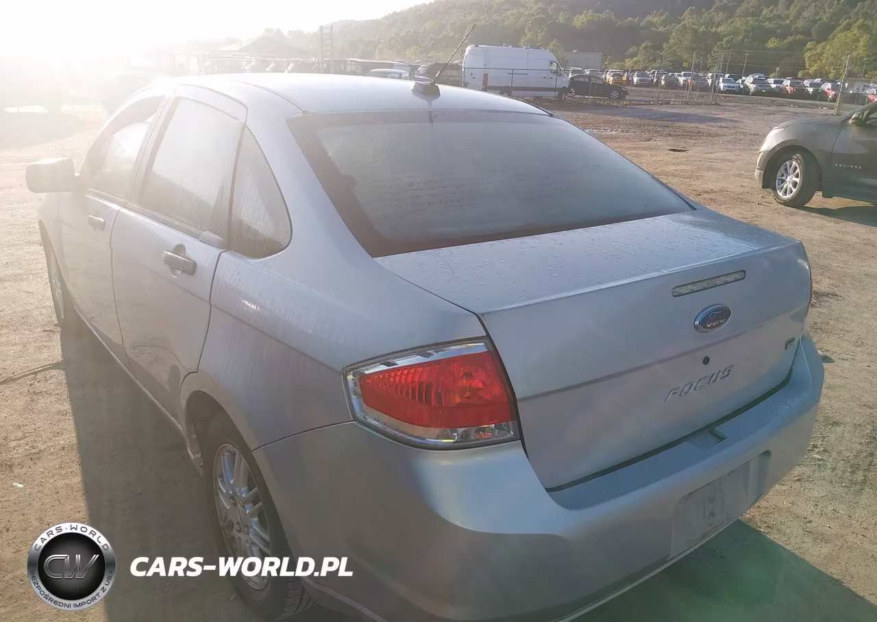 2009 Ford Focus Se VIN:1FAHP35N39W217191 - 3
