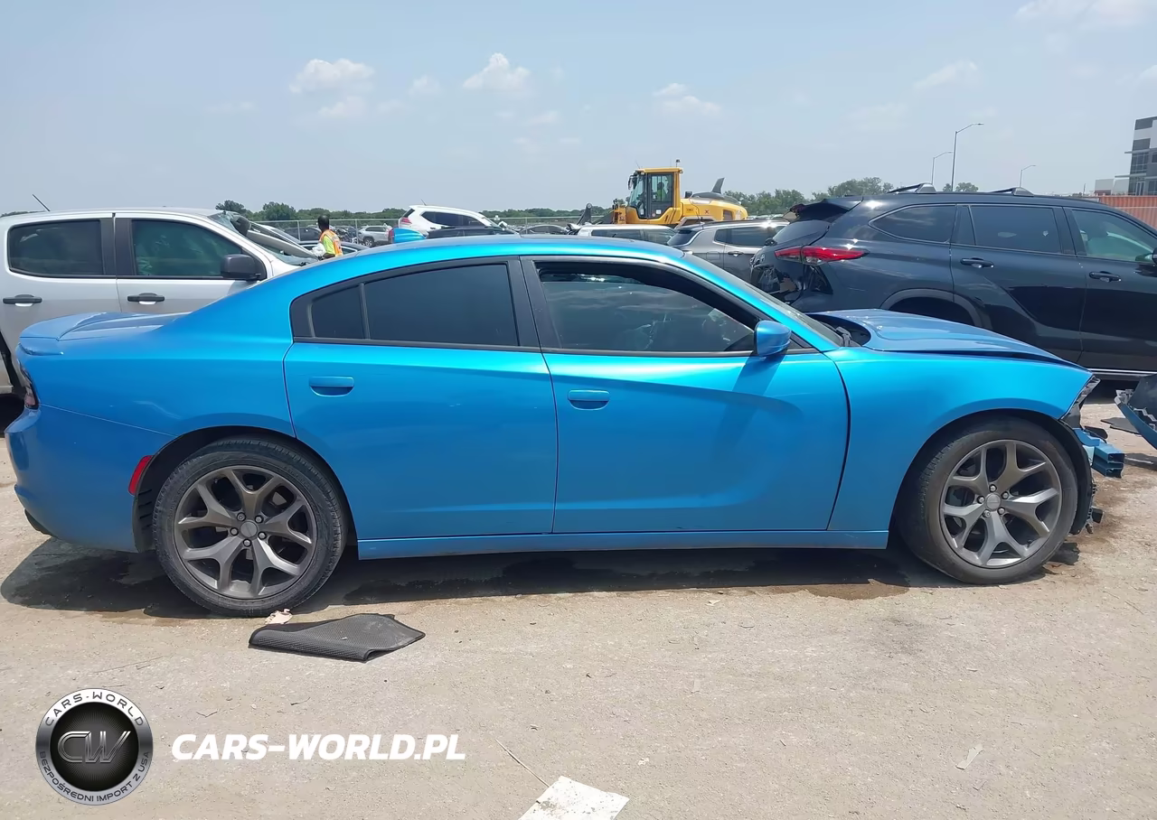 2015 Dodge Charger Sxt VIN:2C3CDXHG9FH826947 - 14