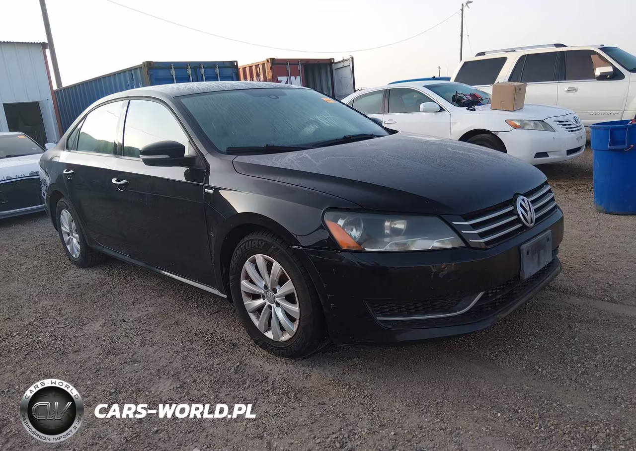 2013 Volkswagen Passat 2.5L Wolfsburg Edition – zdjęcie 1 z 11