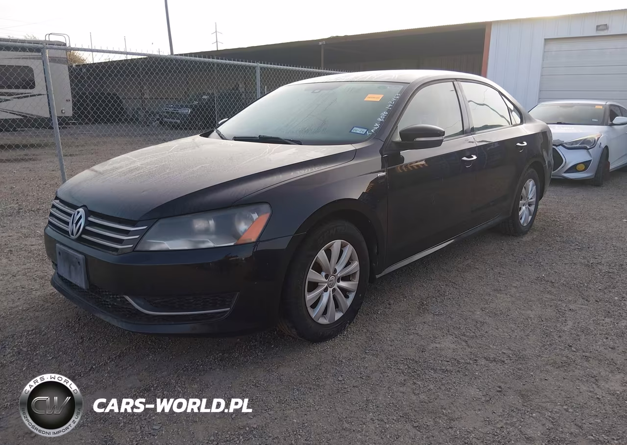 2013 Volkswagen Passat 2.5L Wolfsburg Edition VIN:1VWAH7A30DC142963 - 2