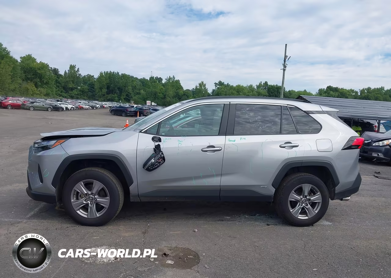 2024 Toyota Rav4 Hybrid Xle VIN:2T3RWRFV4RW237175 - 14
