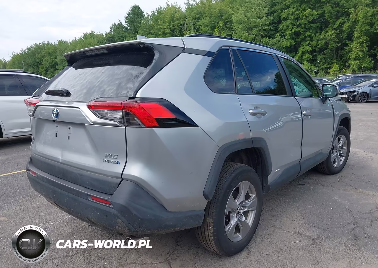 2024 Toyota Rav4 Hybrid Xle VIN:2T3RWRFV4RW237175 - 4