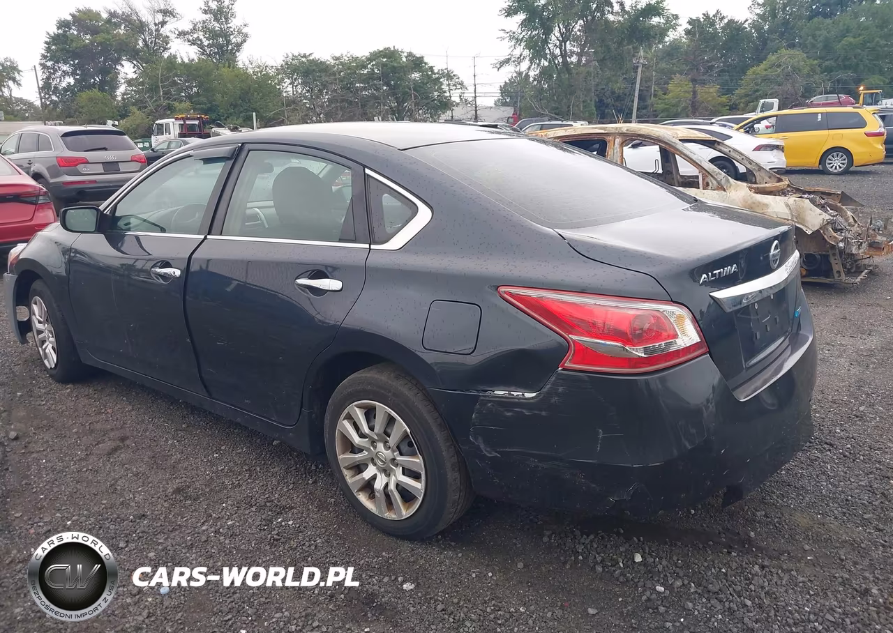 2013 Nissan Altima 2.5 S VIN:1N4AL3AP1DC155000 - 3