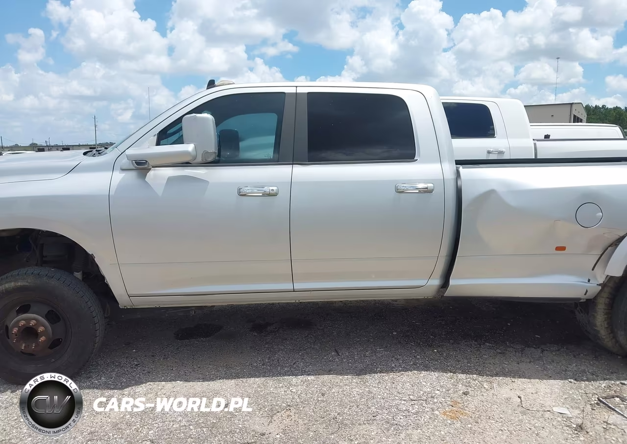 2014 Ram 3500 Laramie VIN:3C63RRJL1EG306778 - 14