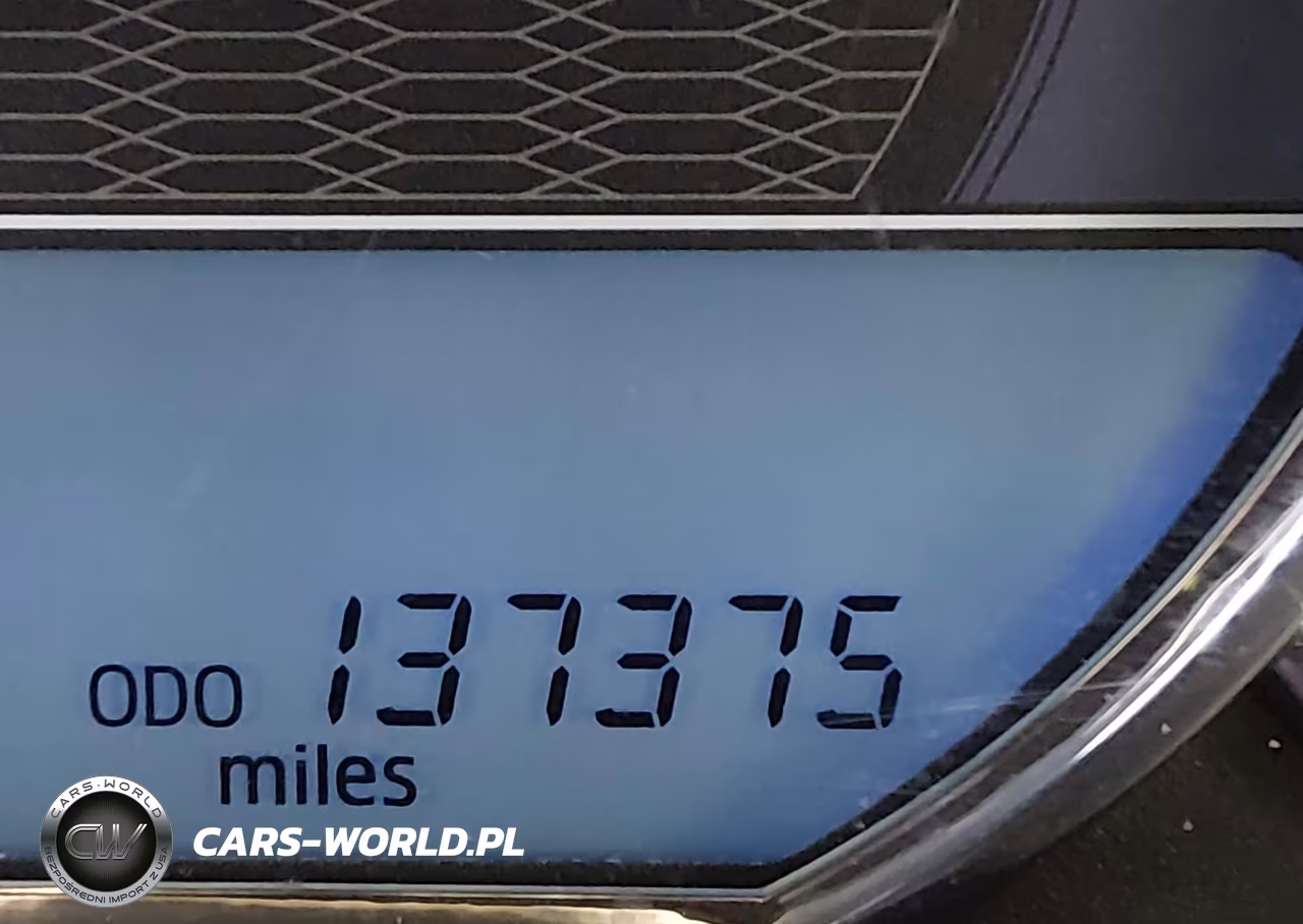 2015 Toyota Corolla Le VIN:5YFBURHE4FP229295 - 15