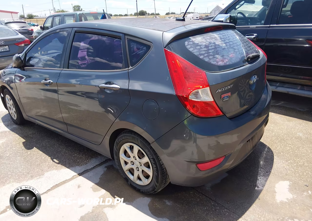 2012 Hyundai Accent Gs VIN:KMHCT5AE2CU059040 - 3