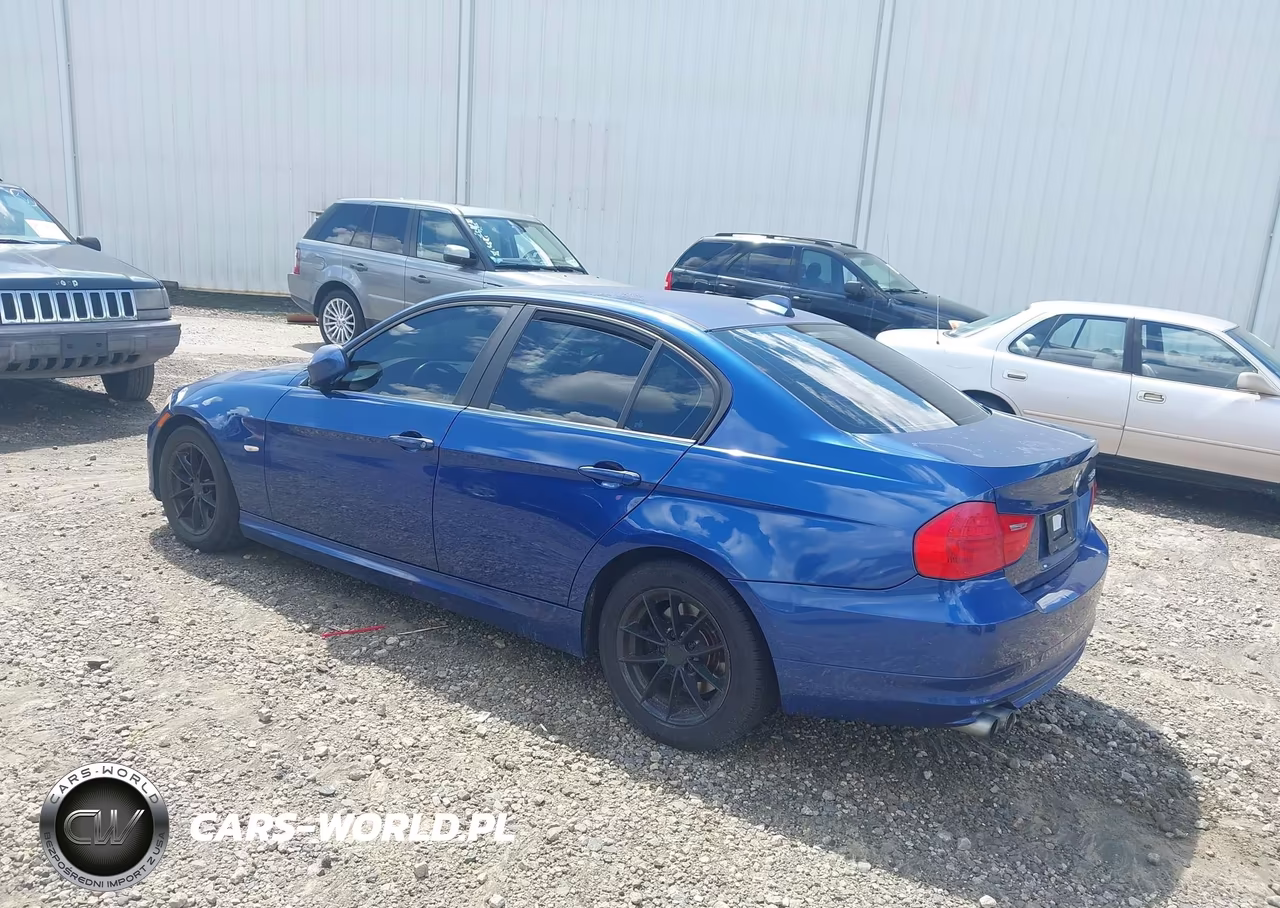 2010 BMW 328I VIN:WBAPH7G54ANM50172 - 3