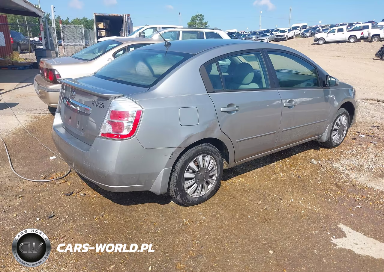 2011 Nissan Sentra 2.0 VIN:3N1AB6AP9BL696444 - 4