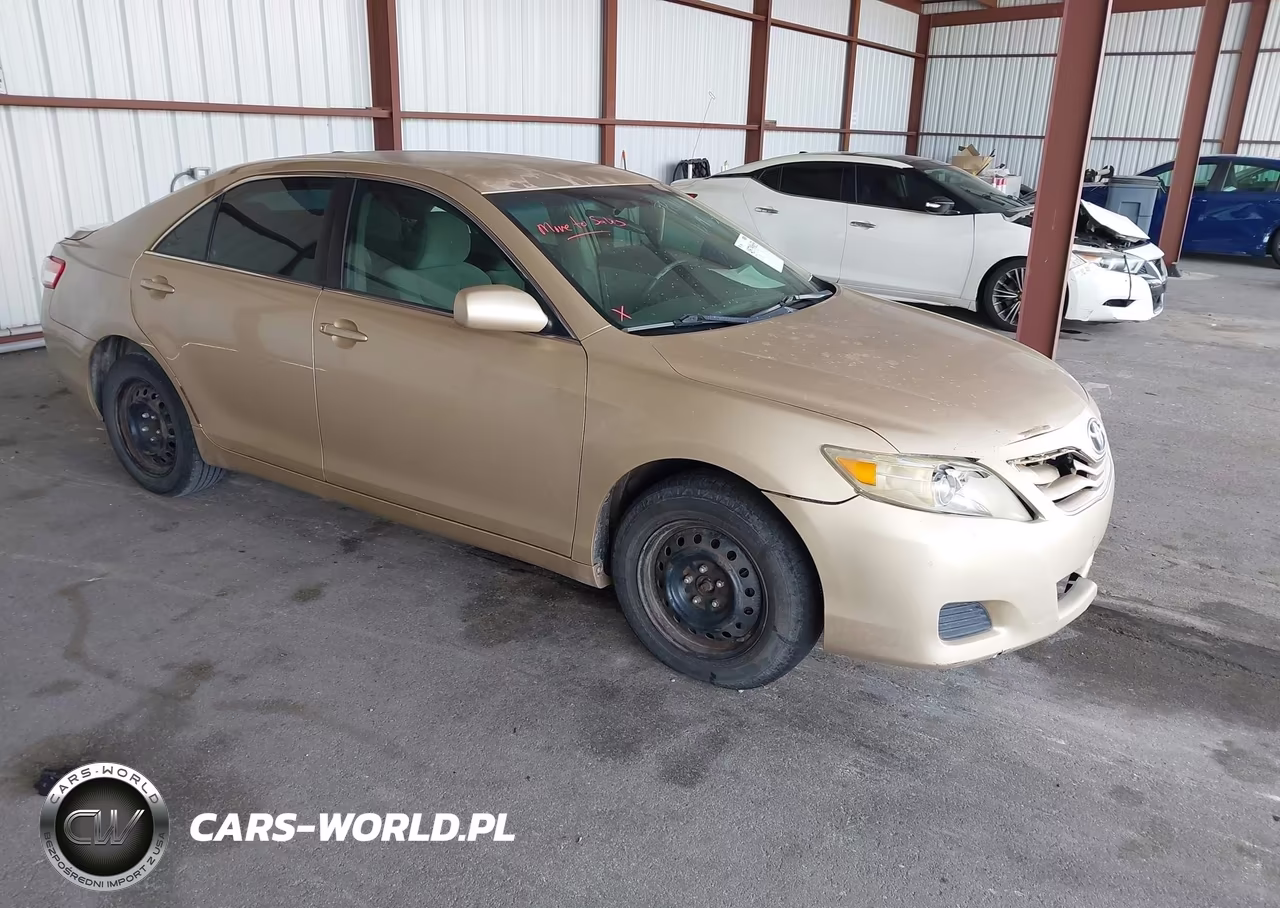 2011 Toyota Camry – zdjęcie 1 z 11