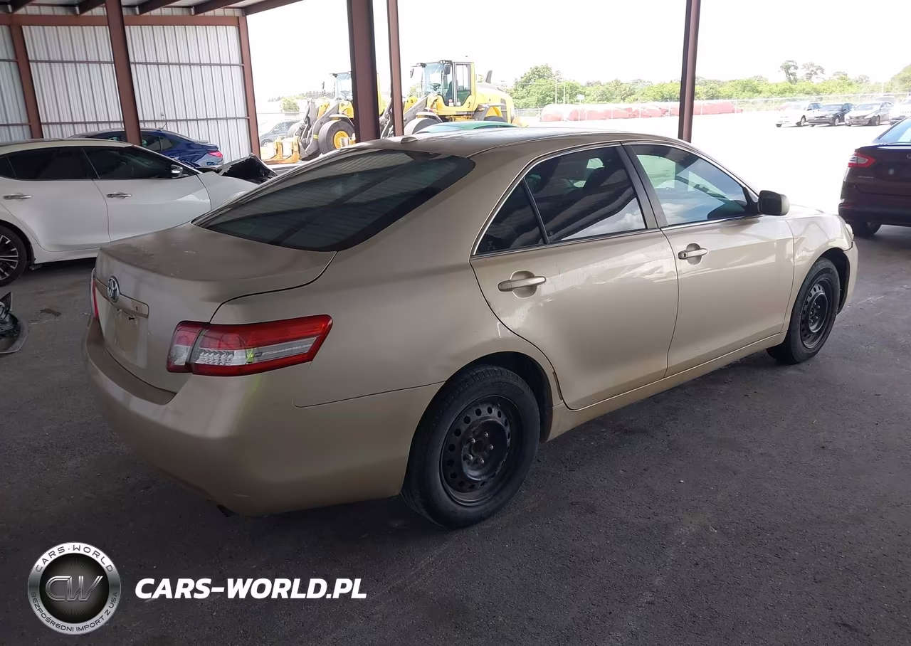 2011 Toyota Camry VIN:4T1BF3EKXBU212348 - 4