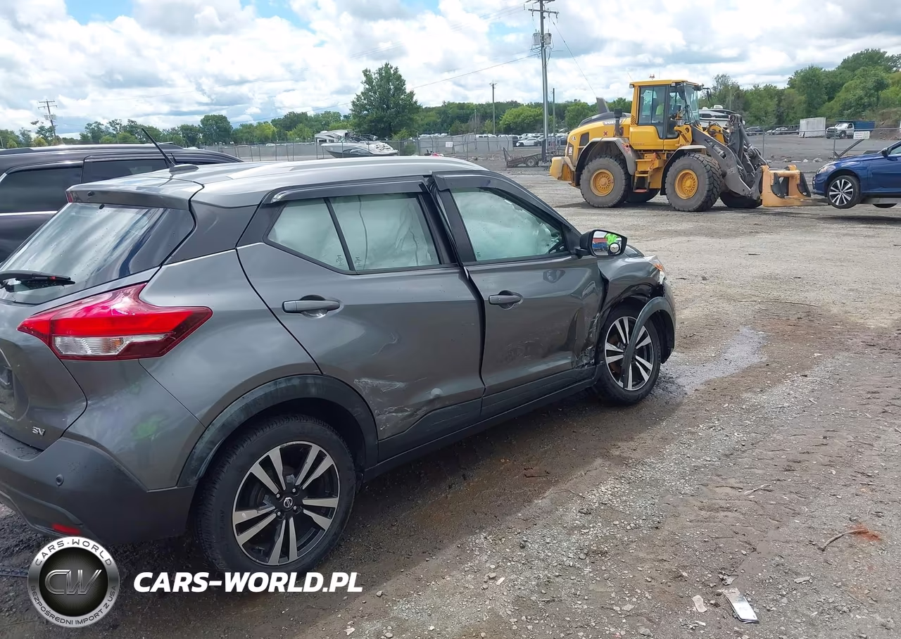 2020 Nissan Kicks Sv Xtronic Cvt VIN:3N1CP5CV6LL516063 - 17