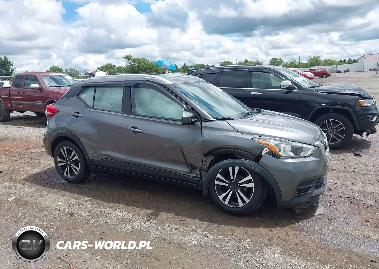 2020 Nissan Kicks Sv Xtronic Cvt VIN:3N1CP5CV6LL516063 - 6
