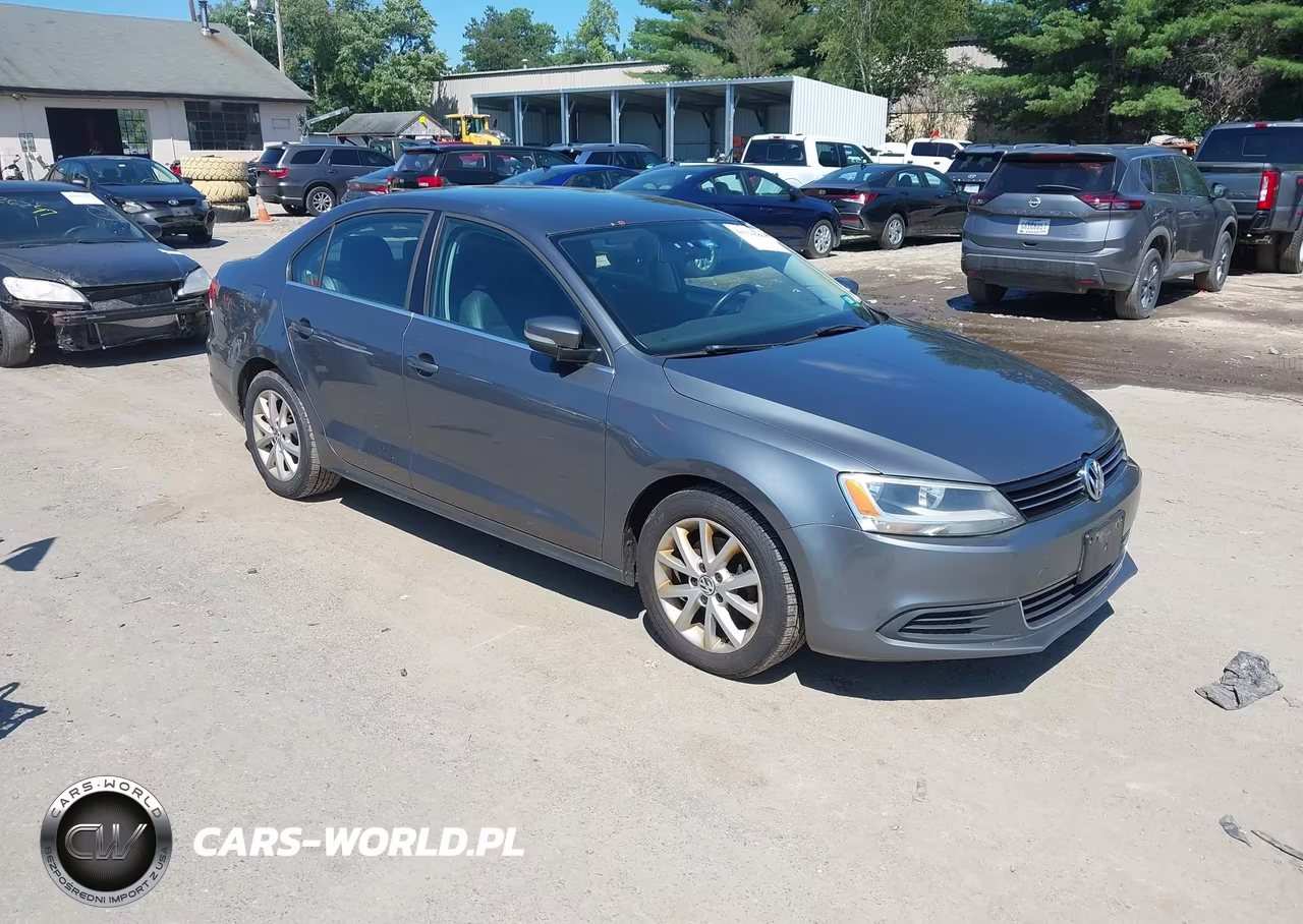 2014 Volkswagen Jetta 1.8T Se – zdjęcie 1 z 11