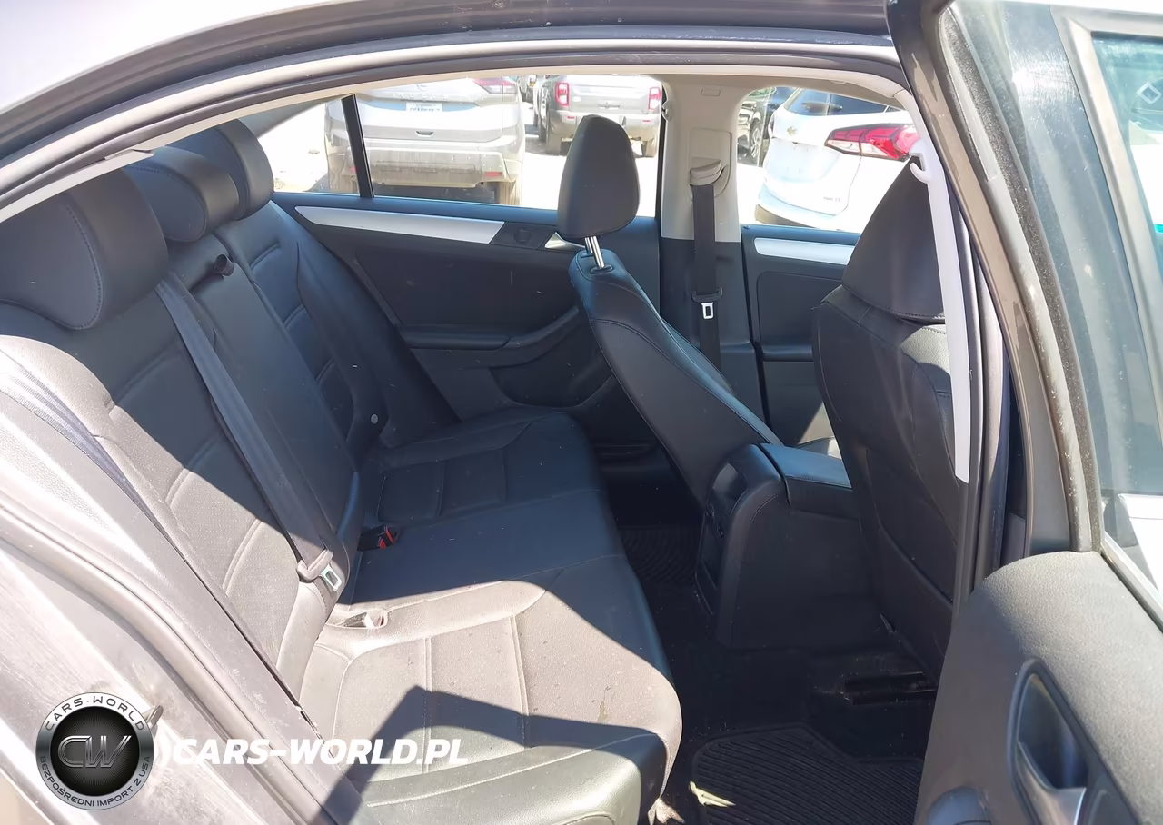 2014 Volkswagen Jetta 1.8T Se VIN:3VWB17AJ1EM445385 - 8
