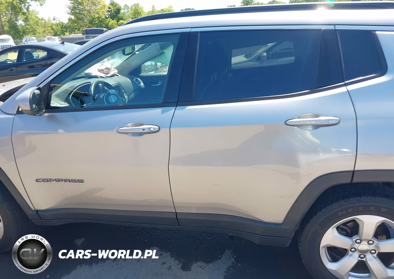 2017 Jeep New Compass Latitude 4X4 VIN:3C4NJDBB9HT641025 - 14