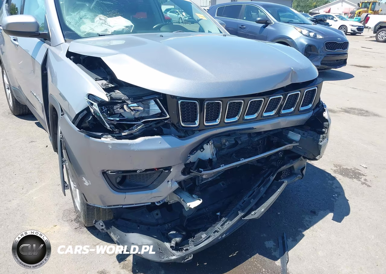 2017 Jeep New Compass Latitude 4X4 VIN:3C4NJDBB9HT641025 - 6