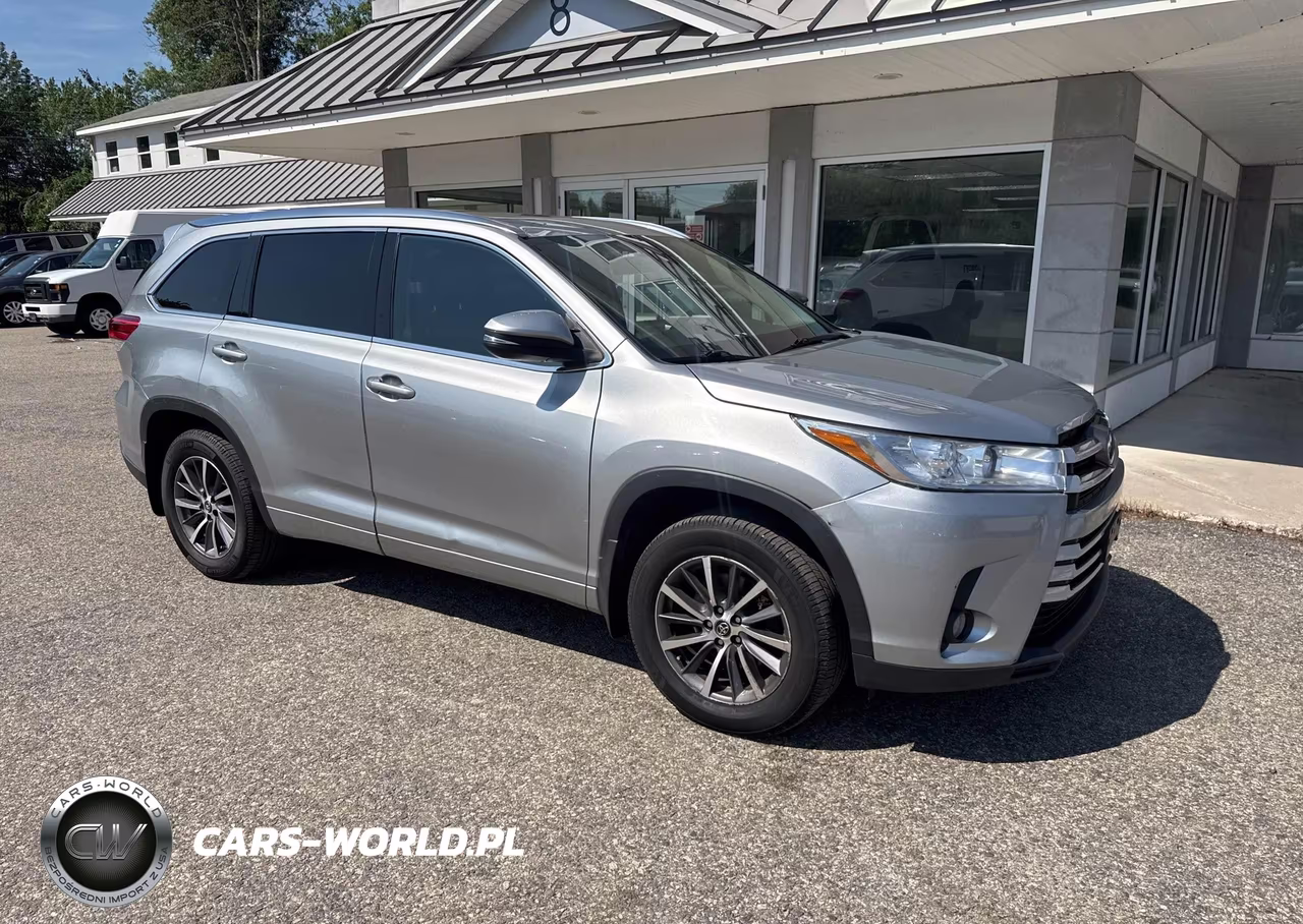 2017 Toyota Highlander Xle – zdjęcie 1 z 10