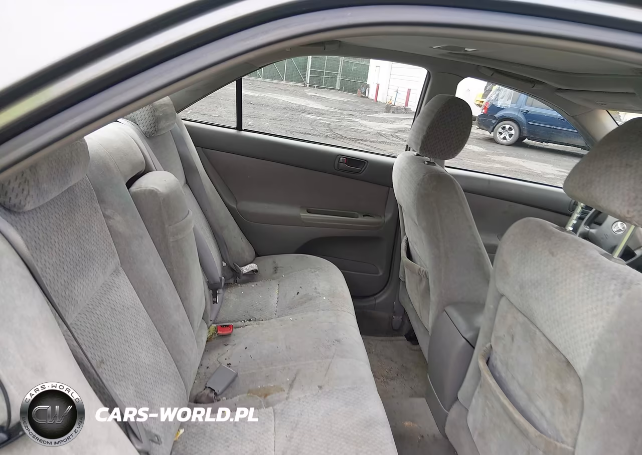 2004 Toyota Camry Le VIN:4T1BE32K14U849557 - 8