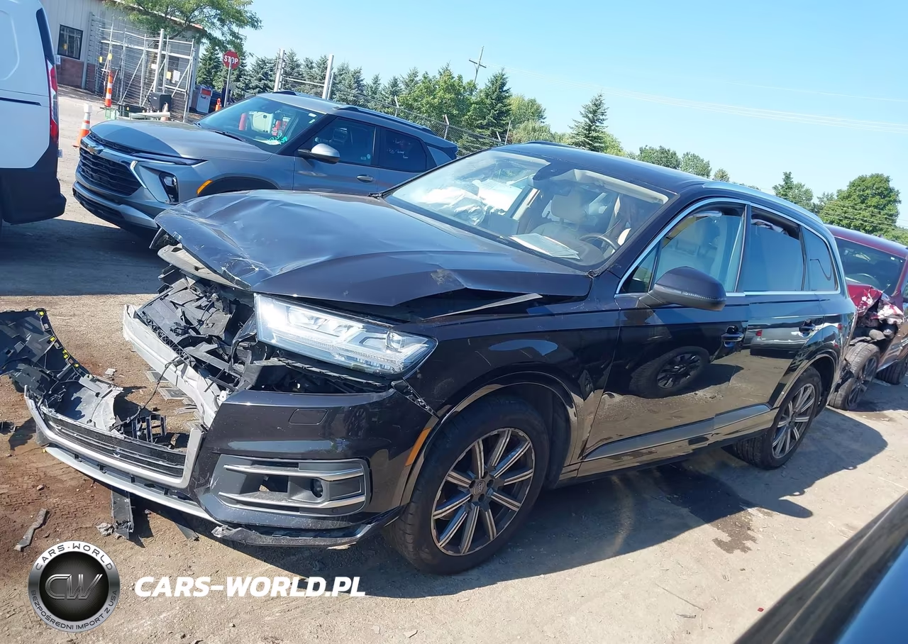 2018 Audi Q7 3.0T Premium VIN:WA1LAAF76JD028667 - 13