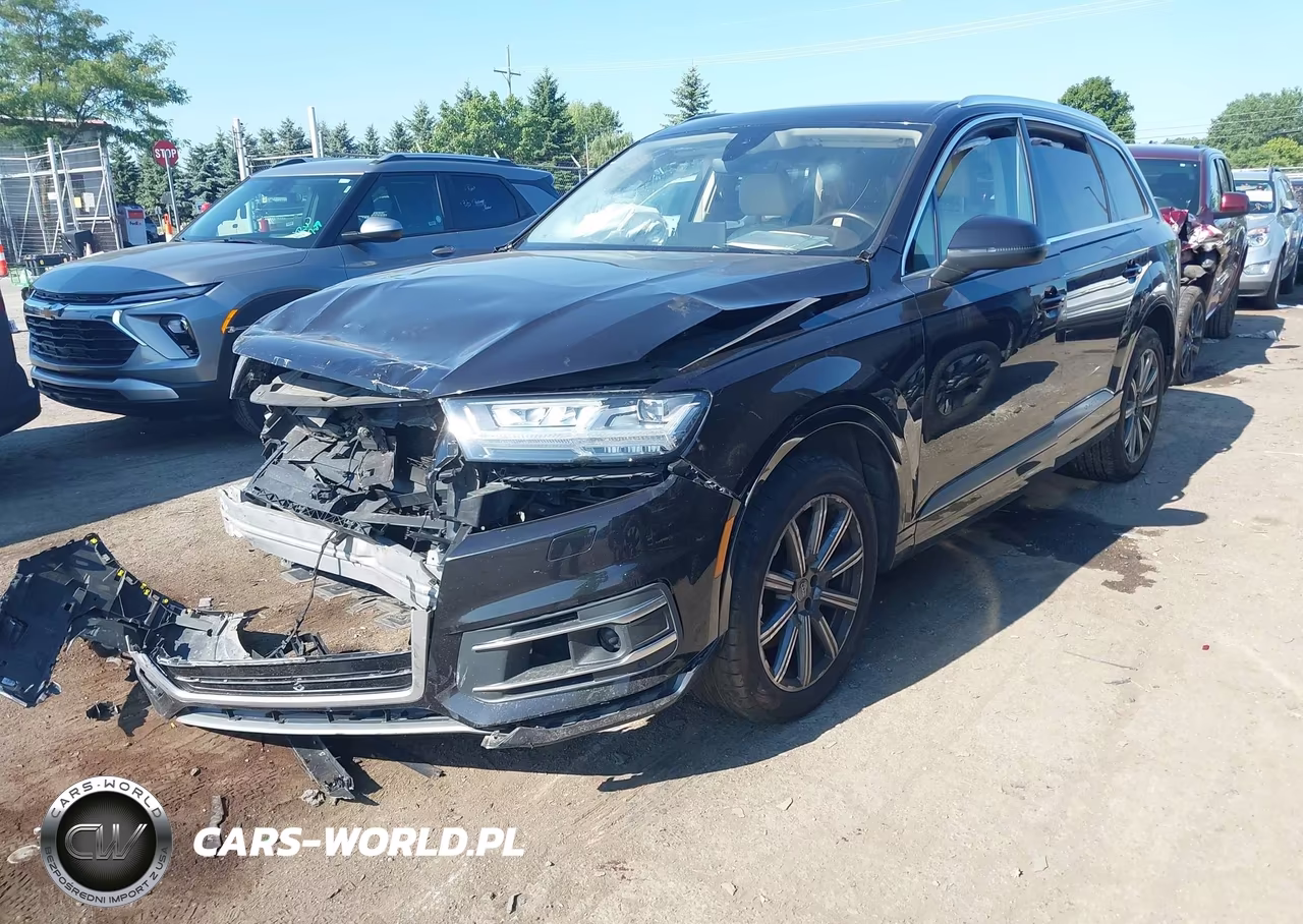 2018 Audi Q7 3.0T Premium VIN:WA1LAAF76JD028667 - 2