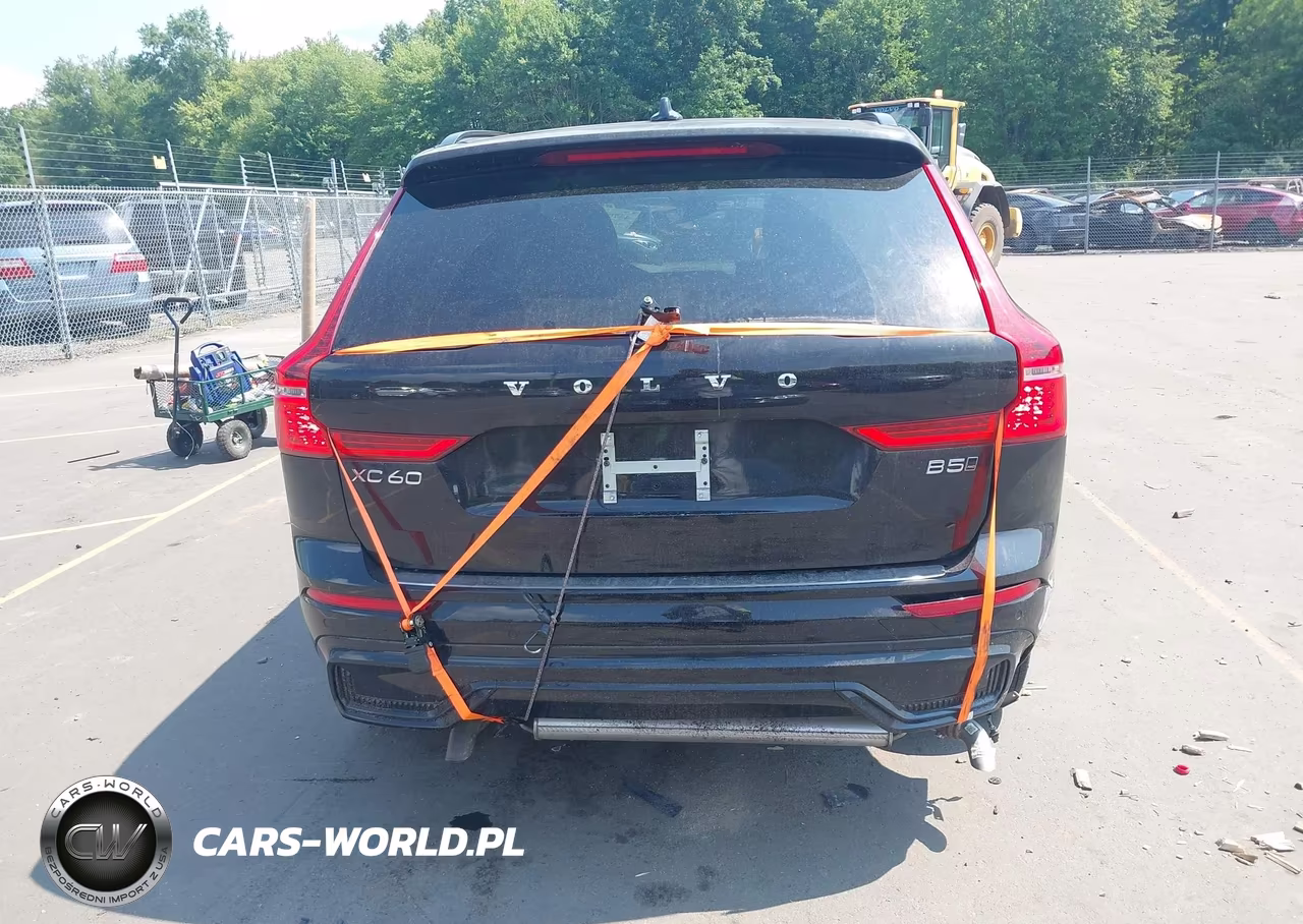 2025 Volvo Xc60 B5 Core VIN:YV4M12RJ7S1034887 - 16