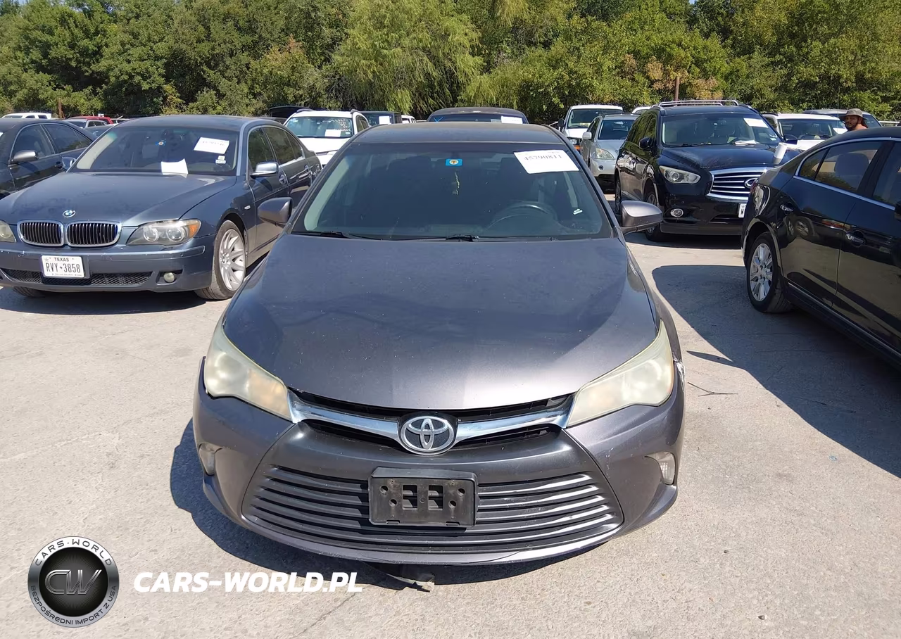 2015 Toyota Camry Le VIN:4T4BF1FK8FR477087 - 12