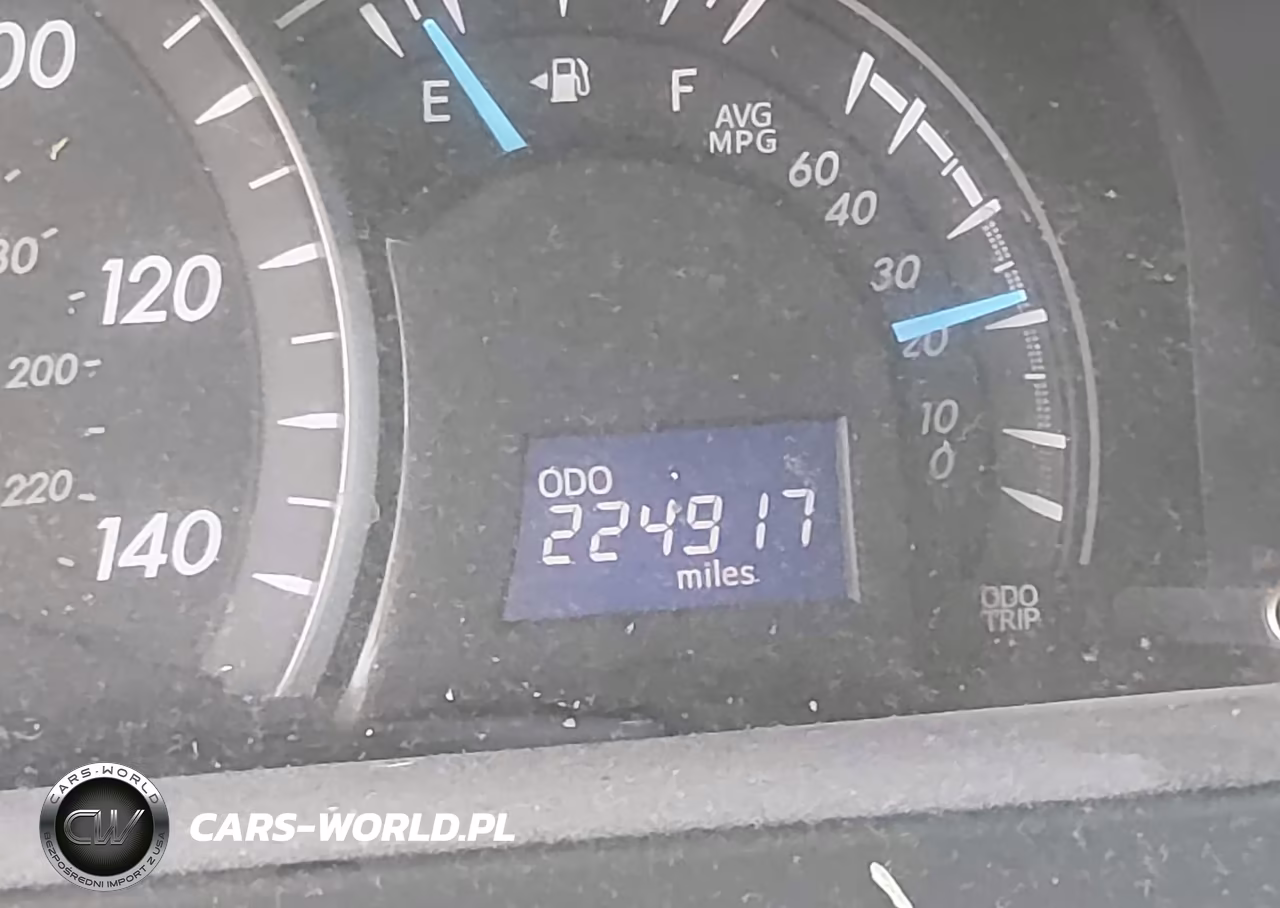 2015 Toyota Camry Le VIN:4T4BF1FK8FR477087 - 15