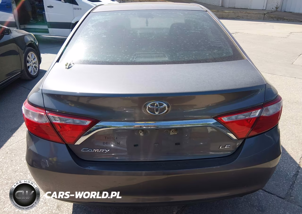 2015 Toyota Camry Le VIN:4T4BF1FK8FR477087 - 16