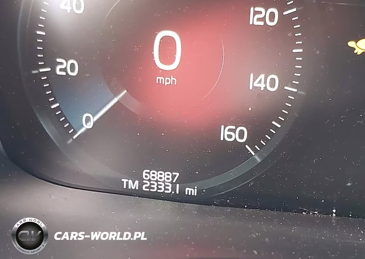 2018 Volvo Xc60 T5 Momentum VIN:YV4102RK1J1065520 - 15