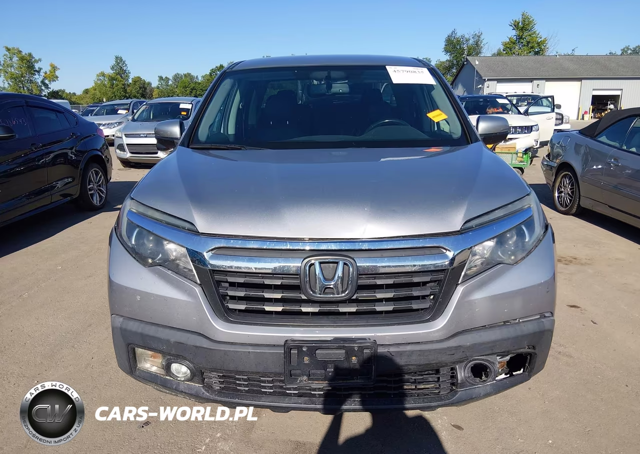 2017 Honda Ridgeline Rtl-T VIN:5FPYK3F6XHB022117 - 12