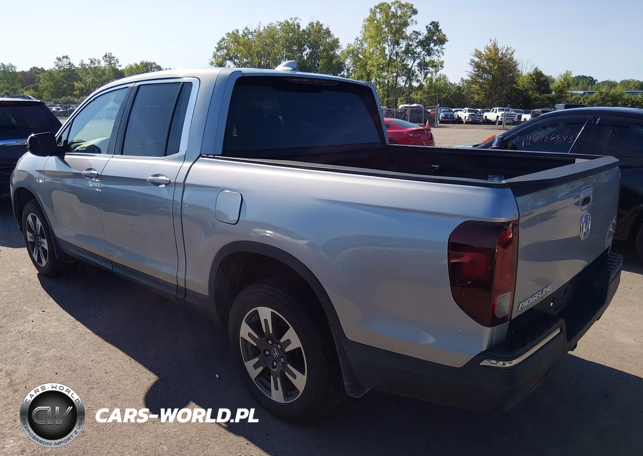 2017 Honda Ridgeline Rtl-T VIN:5FPYK3F6XHB022117 - 3
