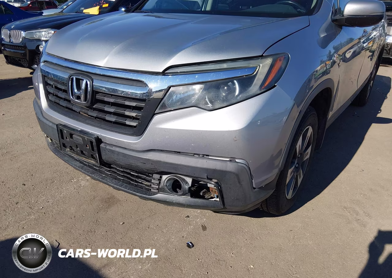 2017 Honda Ridgeline Rtl-T VIN:5FPYK3F6XHB022117 - 6
