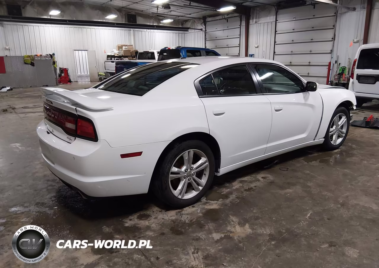 2011 Dodge Charger R-T VIN:2B3CM5CT4BH611301 - 4