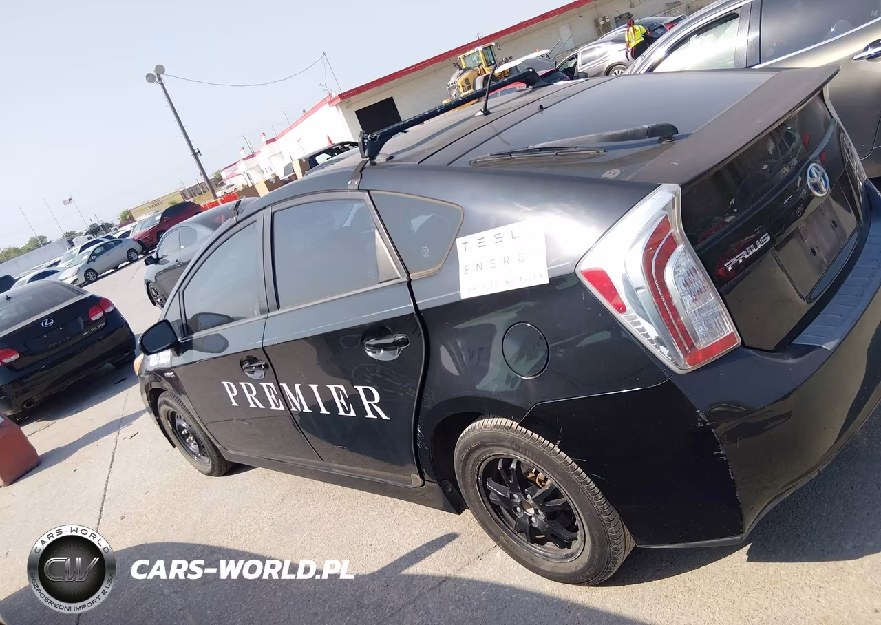 2012 Toyota Prius Two VIN:JTDKN3DU1C5438137 - 14