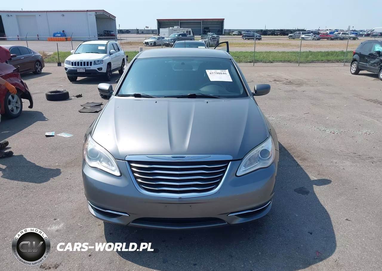 2012 Chrysler 200 Touring VIN:1C3CCBBB0CN205151 - 12