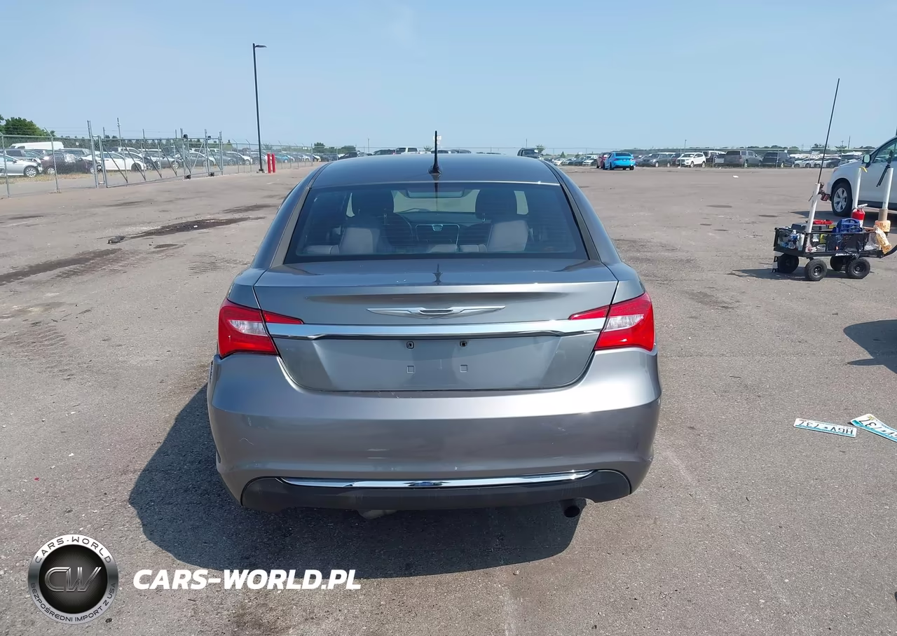 2012 Chrysler 200 Touring VIN:1C3CCBBB0CN205151 - 16