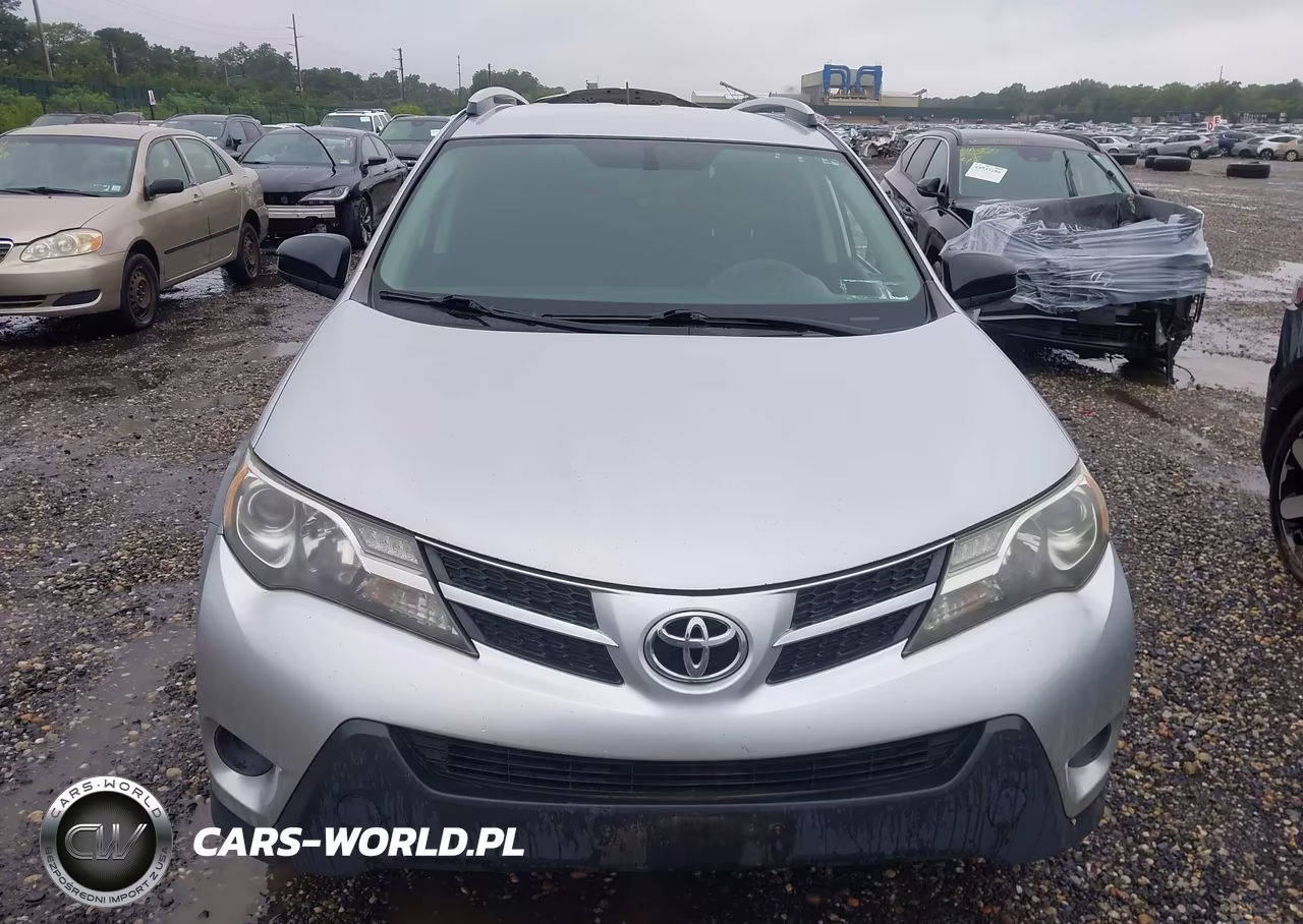 2015 Toyota Rav4 Le VIN:JTMBFREV8FD155798 - 12